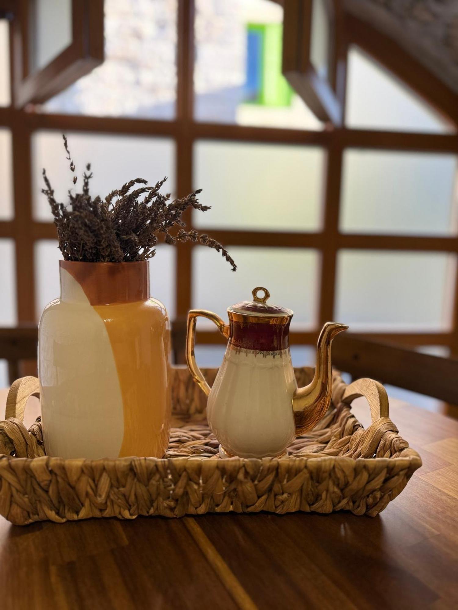 Joseph'S Yard Apartment 罗维尼 外观 照片